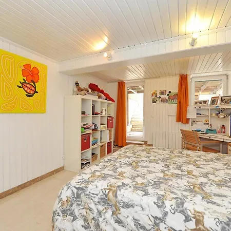 House With 5 Bedrooms In With Wonderful City View Enclosed Garden And Wifi * 리스본